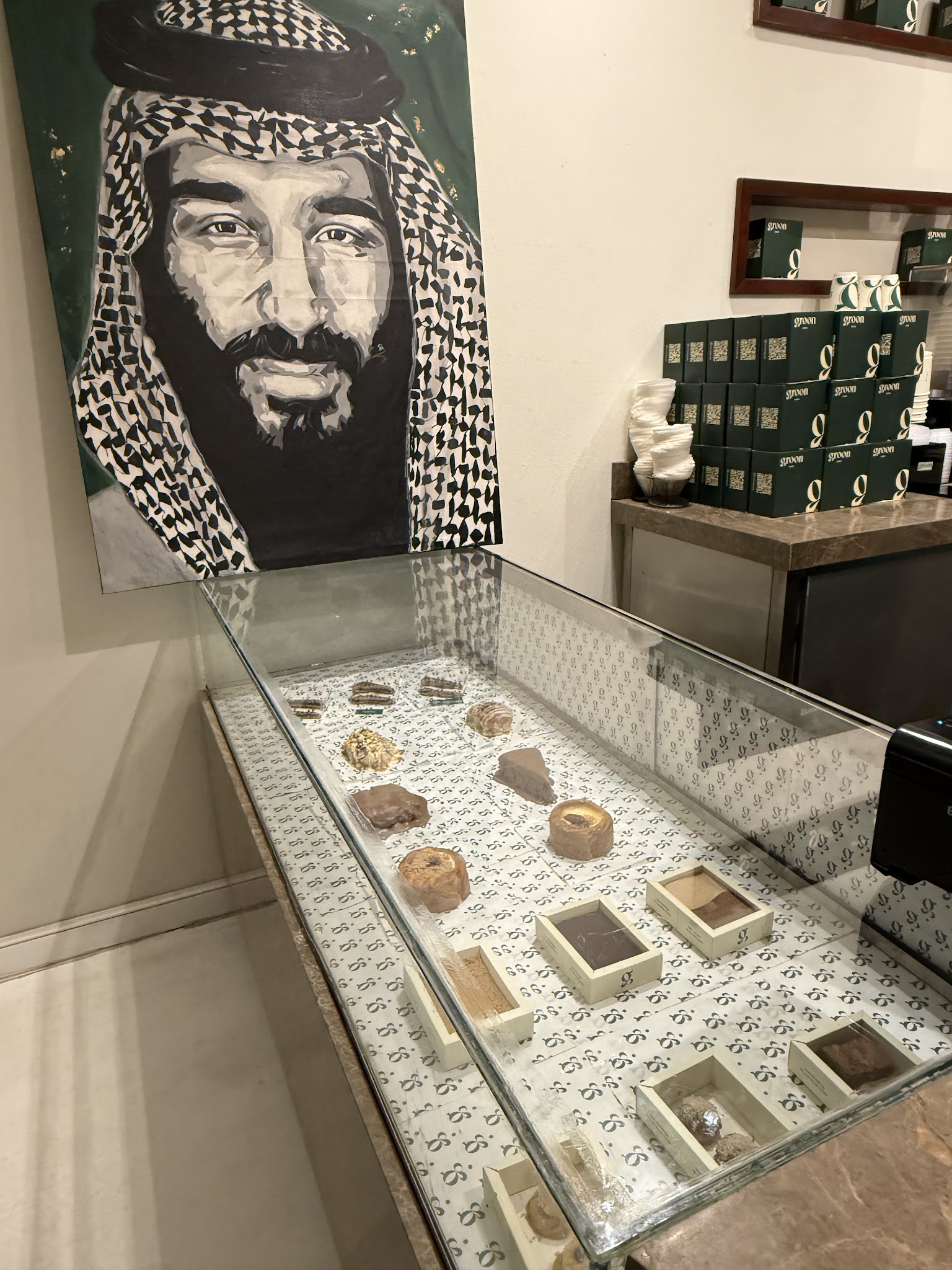 Dessert display